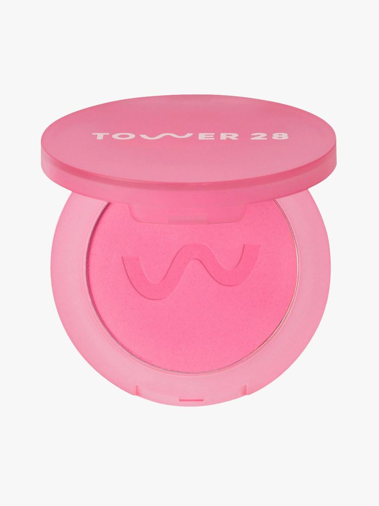 Tower 28 GetSet Blur Set Matte Powder Blush in Feliz Fresca pink power blush compact on light gray background